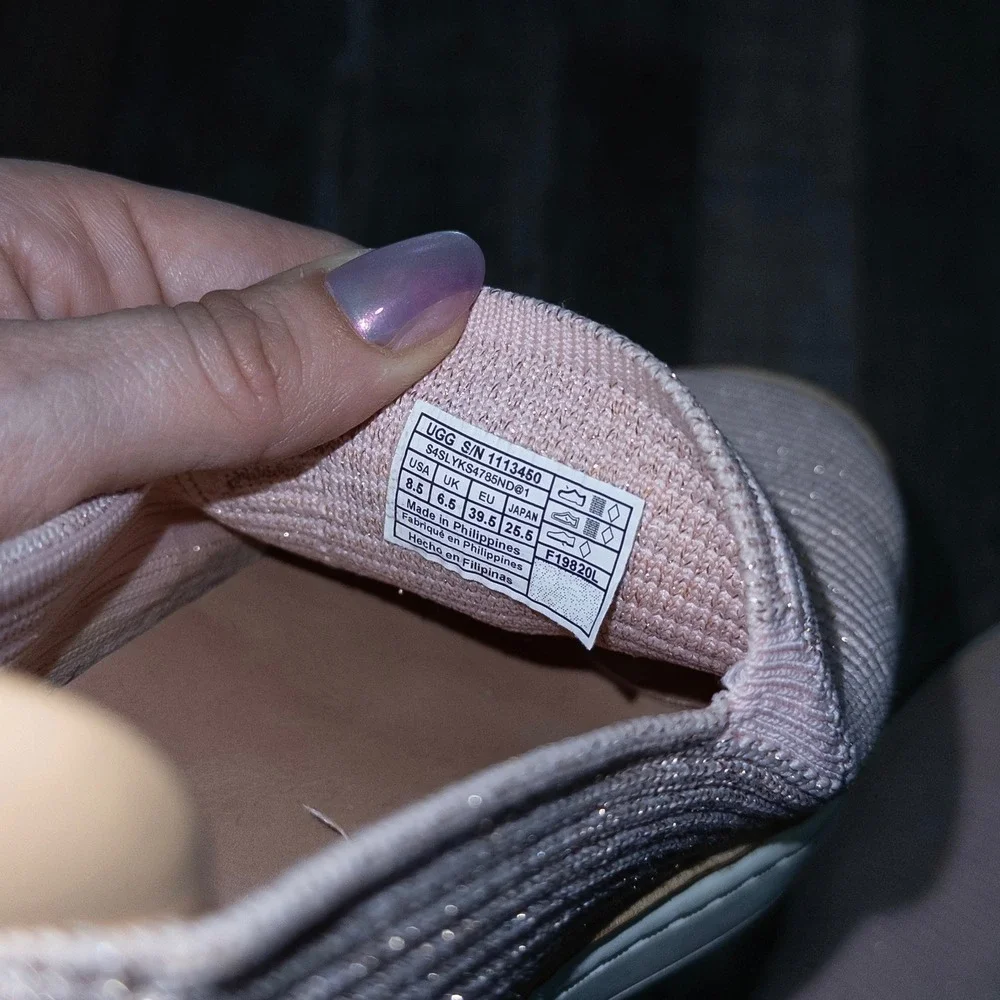 Ugg Rose Gold‎ Sammy Slip-On Ribbed Fabric Sneakers 8.5